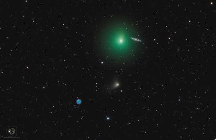 03-komety-SMALL2.jpg